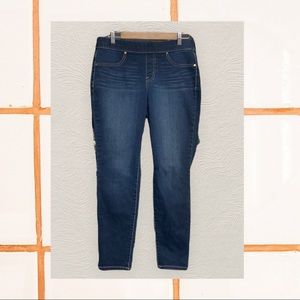 - ❤️HOST PICK❤️New Directions Pull On Skinny Jeans Size 8R